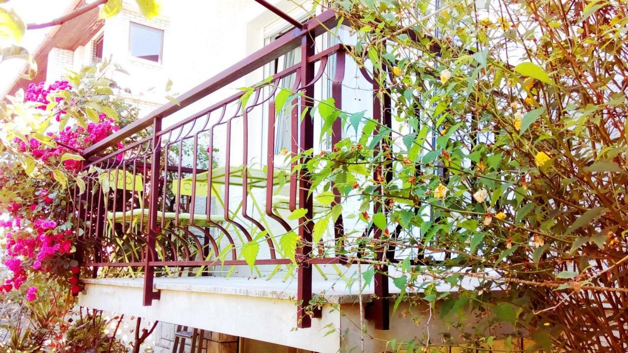 Apartmani Komunela Umag Bagian luar foto